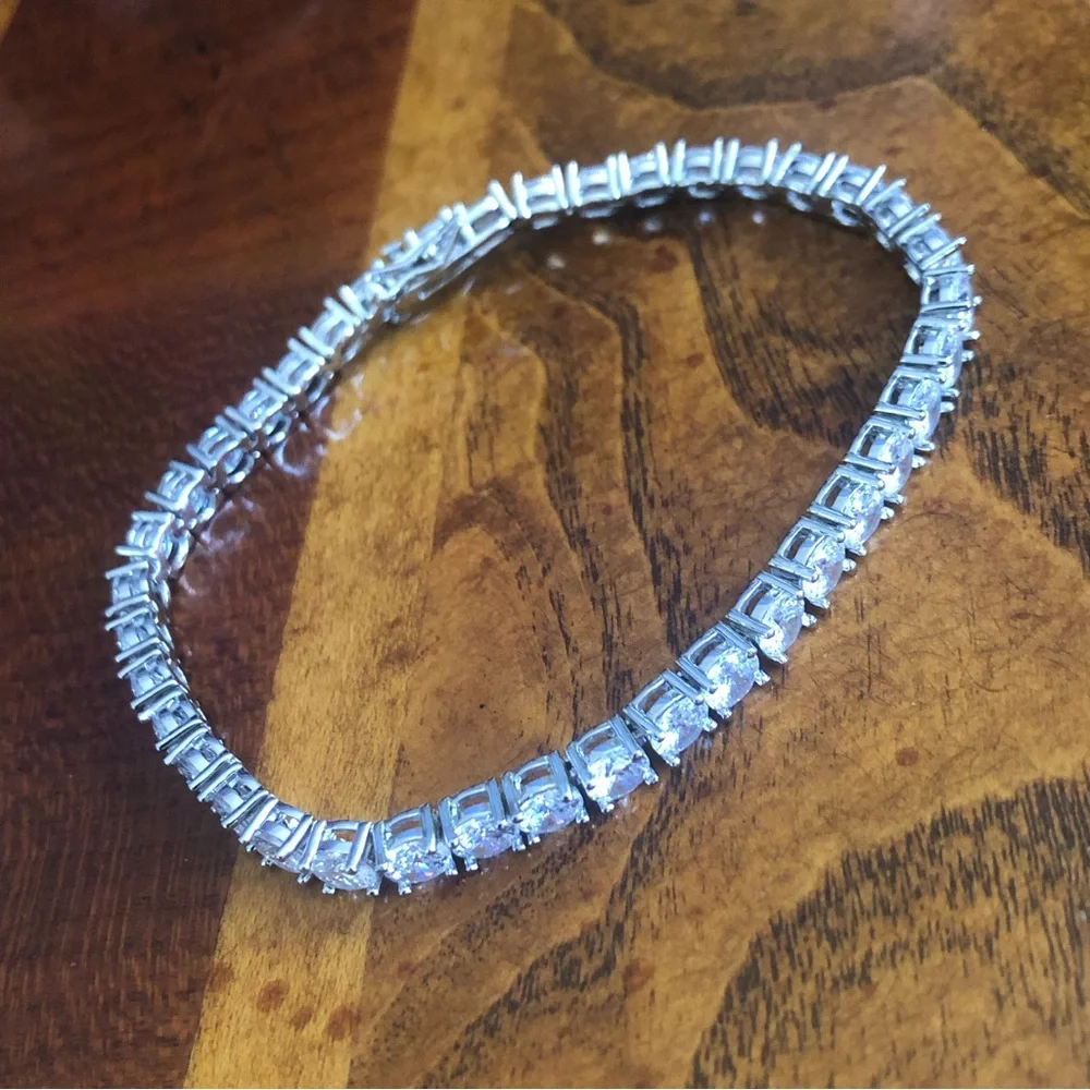 Men’s 5mm round cubic zirconia 14k silver plated setting bracelet 9”